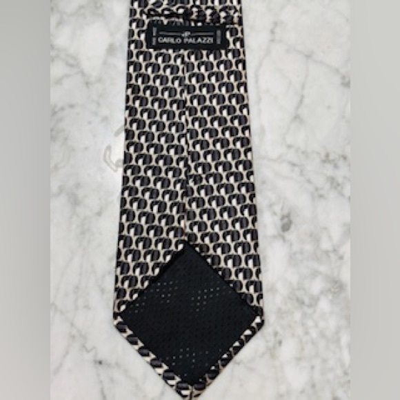 Carlo Palazzi Vintage Black & white geometric print silk tie - Picture 2 of 3